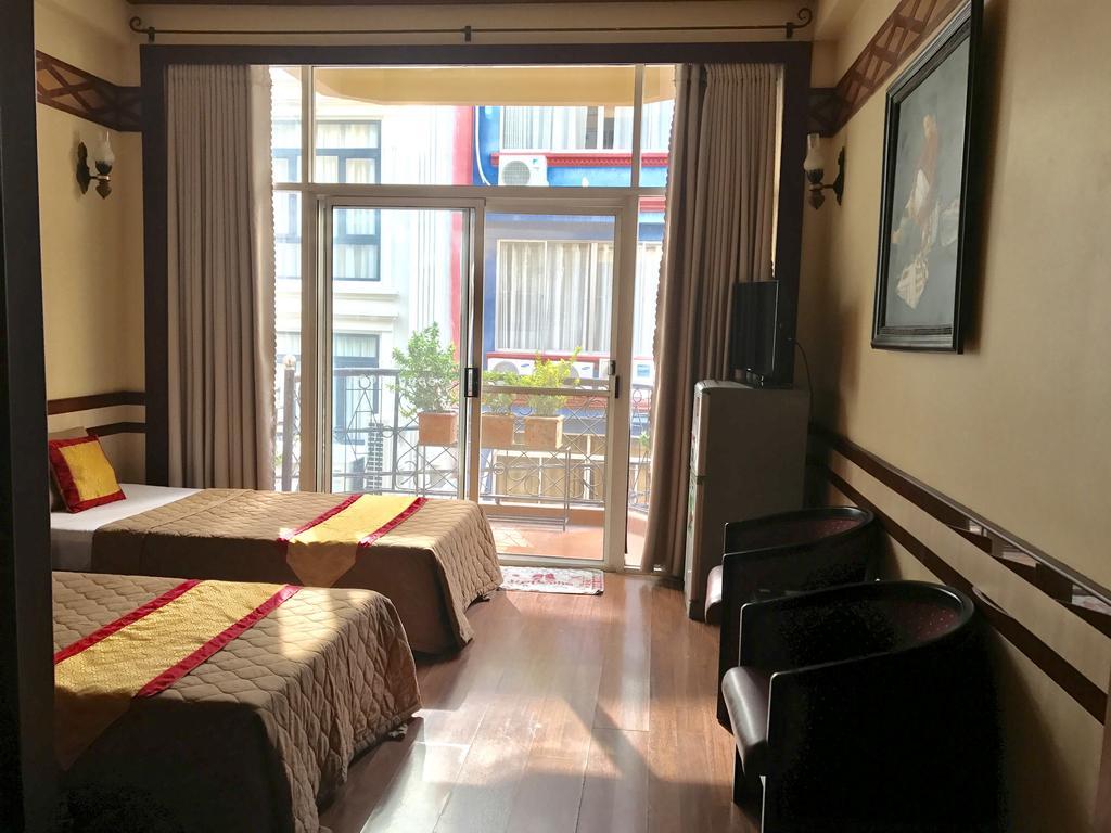 Bi Saigon Hotel Ho Chi Minh City Exterior photo