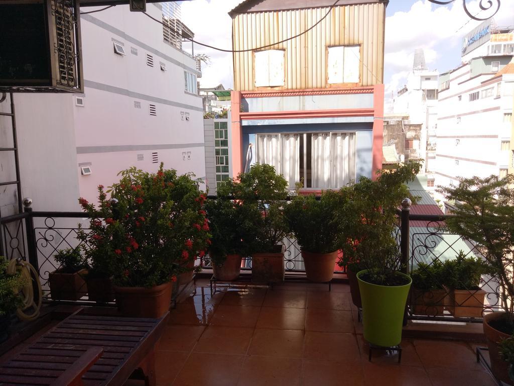 Bi Saigon Hotel Ho Chi Minh City Exterior photo
