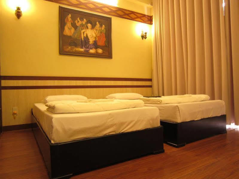 Bi Saigon Hotel Ho Chi Minh City Exterior photo