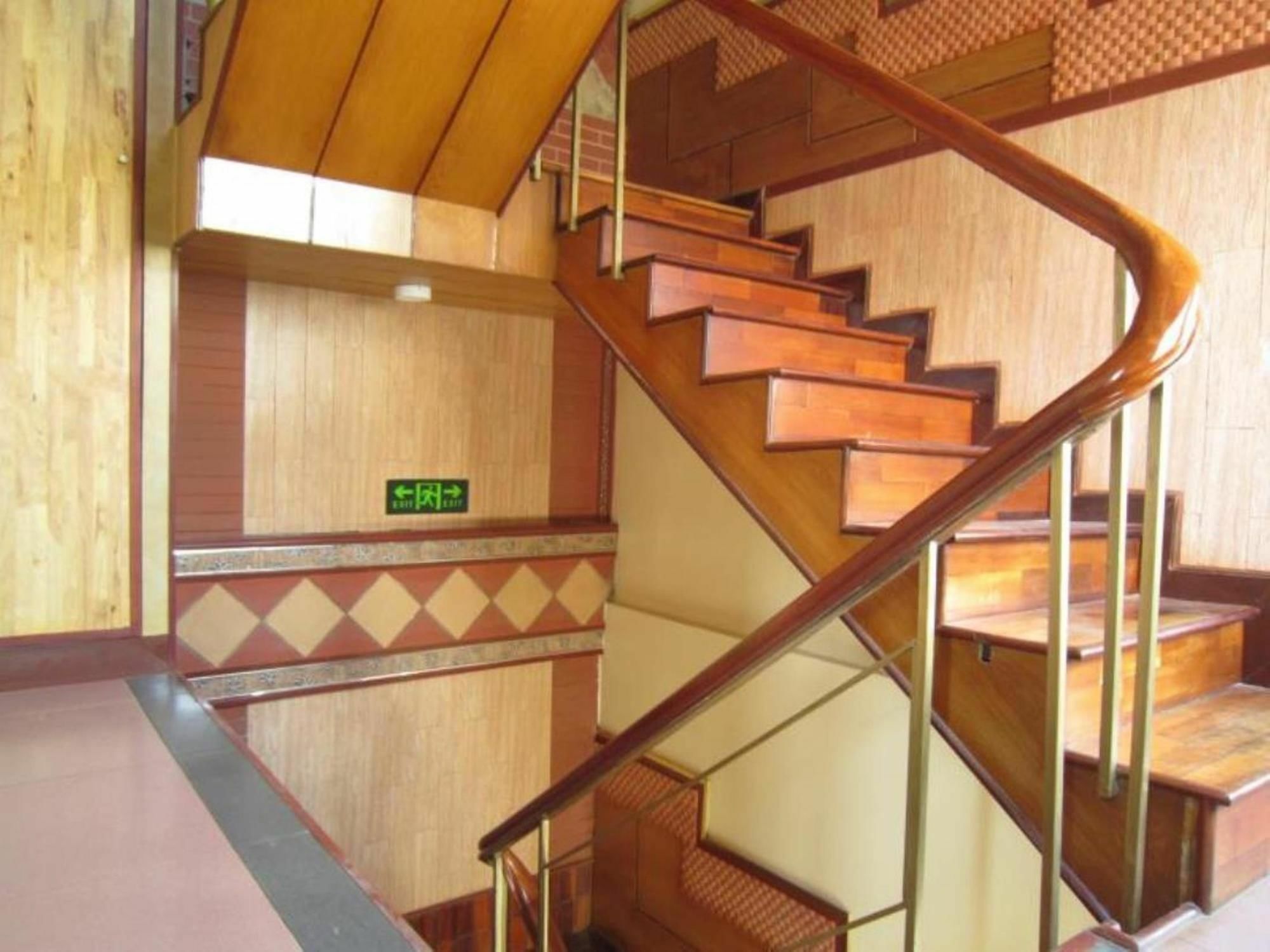 Bi Saigon Hotel Ho Chi Minh City Exterior photo
